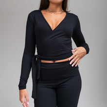 Carregar imagem no visualizador da galeria, Blusa Luma Transpassada