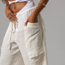 Carregar imagem no visualizador da galeria, Calça Eva
