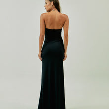 Carregar imagem no visualizador da galeria, Vestido Longo Capri Preto
