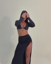 Carregar e reproduzir vídeo no visualizador da galeria, Top Mia
