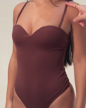 Carregar e reproduzir vídeo no visualizador da galeria, Body Maju
